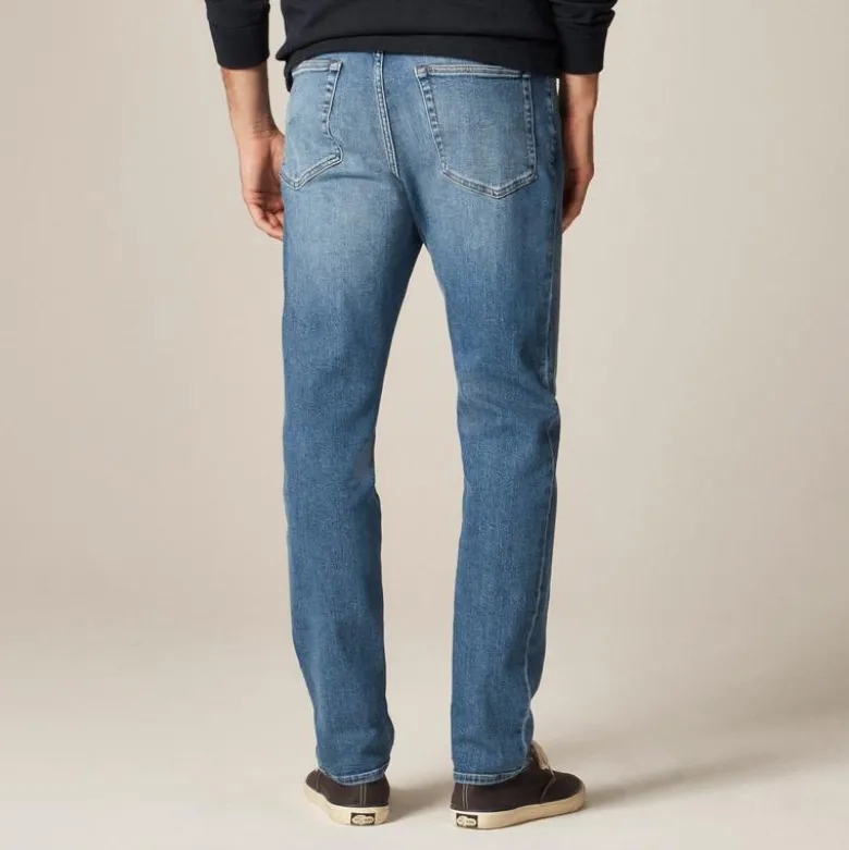 1040 Athletic Tapered-fit stretch jean in medium wash