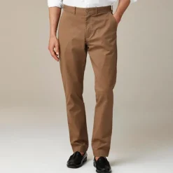 1040 Athletic Tapered-fit stretch chino pant