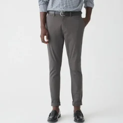 250 skinny-fit pant in stretch chino