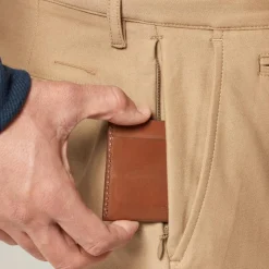 484 Slim-fit tech pant