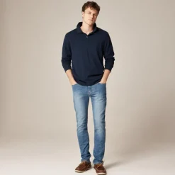 770™ Straight-fit stretch jean in medium wash