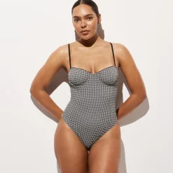 Balconette underwire one-piece in gingham