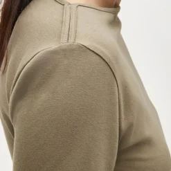 Ballet-sleeve top in lightweight stretch cotton blend