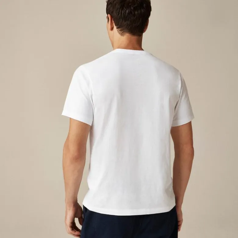 Broken-in pocket T-shirt