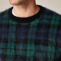 Brushed cashmere sweater in Black Watch tartan