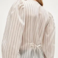 Button-up top in stripe