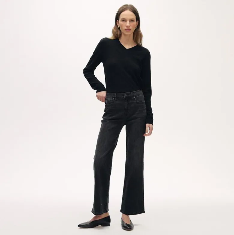 Charley kickout cropped jean