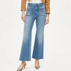 Charley kickout cropped jean in semi-stretch with patch pockets
