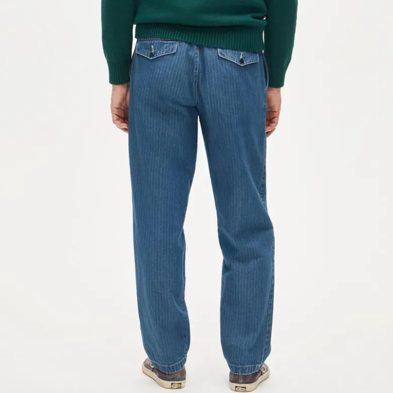 Classic chino in dobby indigo stripe