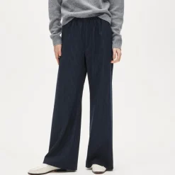 Cosmo pant in pinstriped Italian studio wool