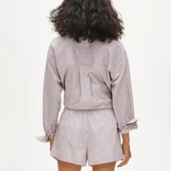 Cruise short in striped lightweight oxford