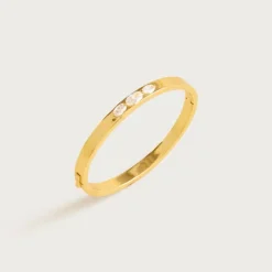 Crystal hinge bracelet