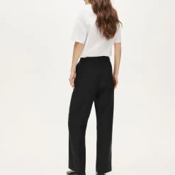 Essential wide-leg pant in Gramercy linen blend