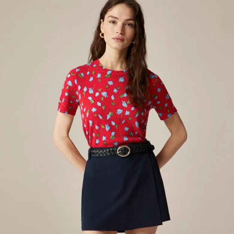 Featherweight cashmere shrunken T-shirt in brushed daisy print