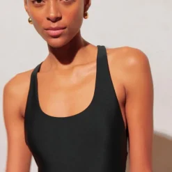 Gail one-piece in Classic Sculpt™