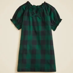 Girls' flannel nightgown in plaid