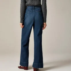 High-rise denim trouser jean with button-fly
