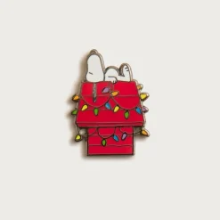 Kids' Pintrill® X Peanuts® Snoopy holiday pin