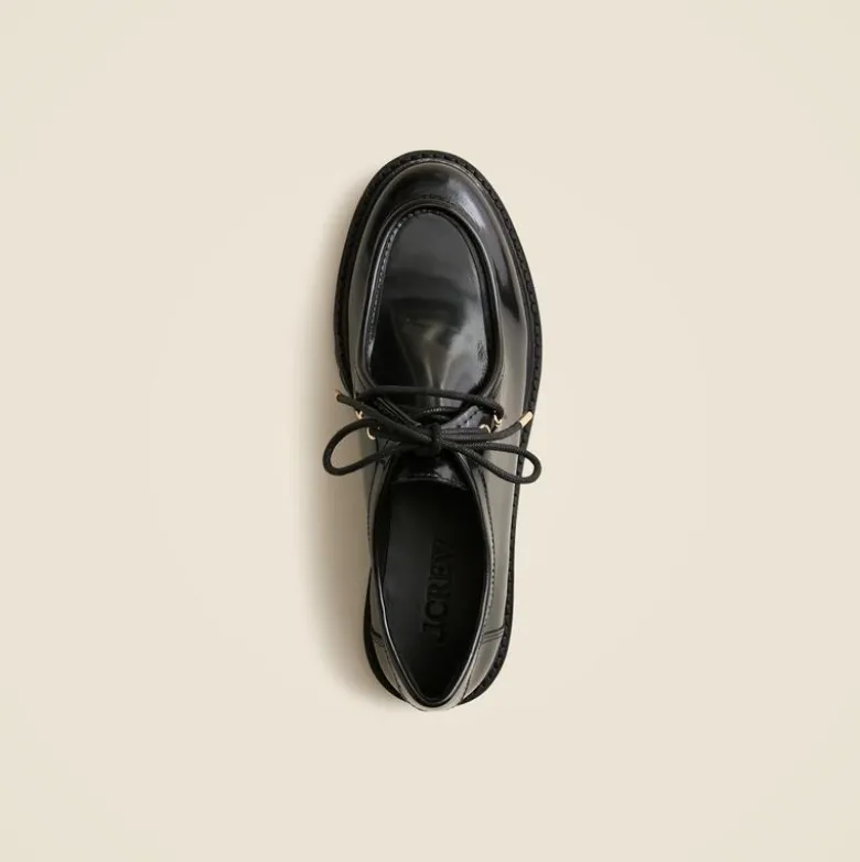 Lace-up oxford shoes in spazzolato leather