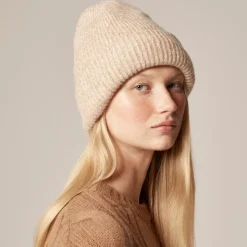 Marled beanie in Supersoft yarn
