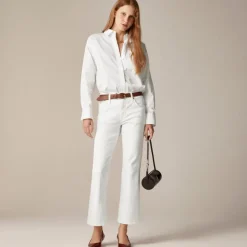 Mid-rise kickout jean