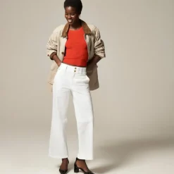 Petite slim-wide jean with stacked buttons