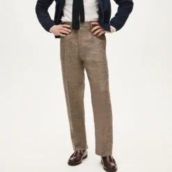 Relaxed-fit trouser in Irish linen
