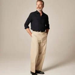 Relaxed-fit trouser in Italian cotton chino