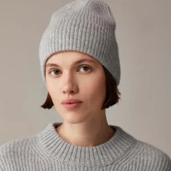 Ribbed cashmere beanie