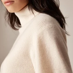 Ribbed cashmere turtleneck sweater