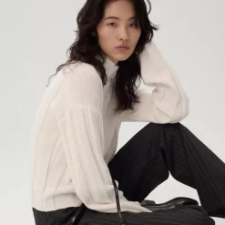 Ribbed mockneck sweater
