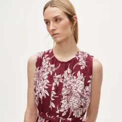 Seamed linen dress with removable belt in pineapple garden print