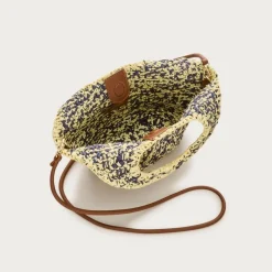 Small handwoven tote in marled straw