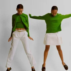 Sweater shell in premium ultra-fine cotton blend