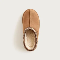 UGG® Tasman II kids' slippers in chestnut