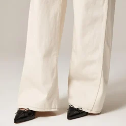 Utility low-rise wide-leg jean