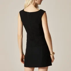 Wide scoopneck tank top in city crepe