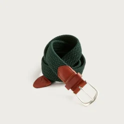 Woven elastic belt with round buckle